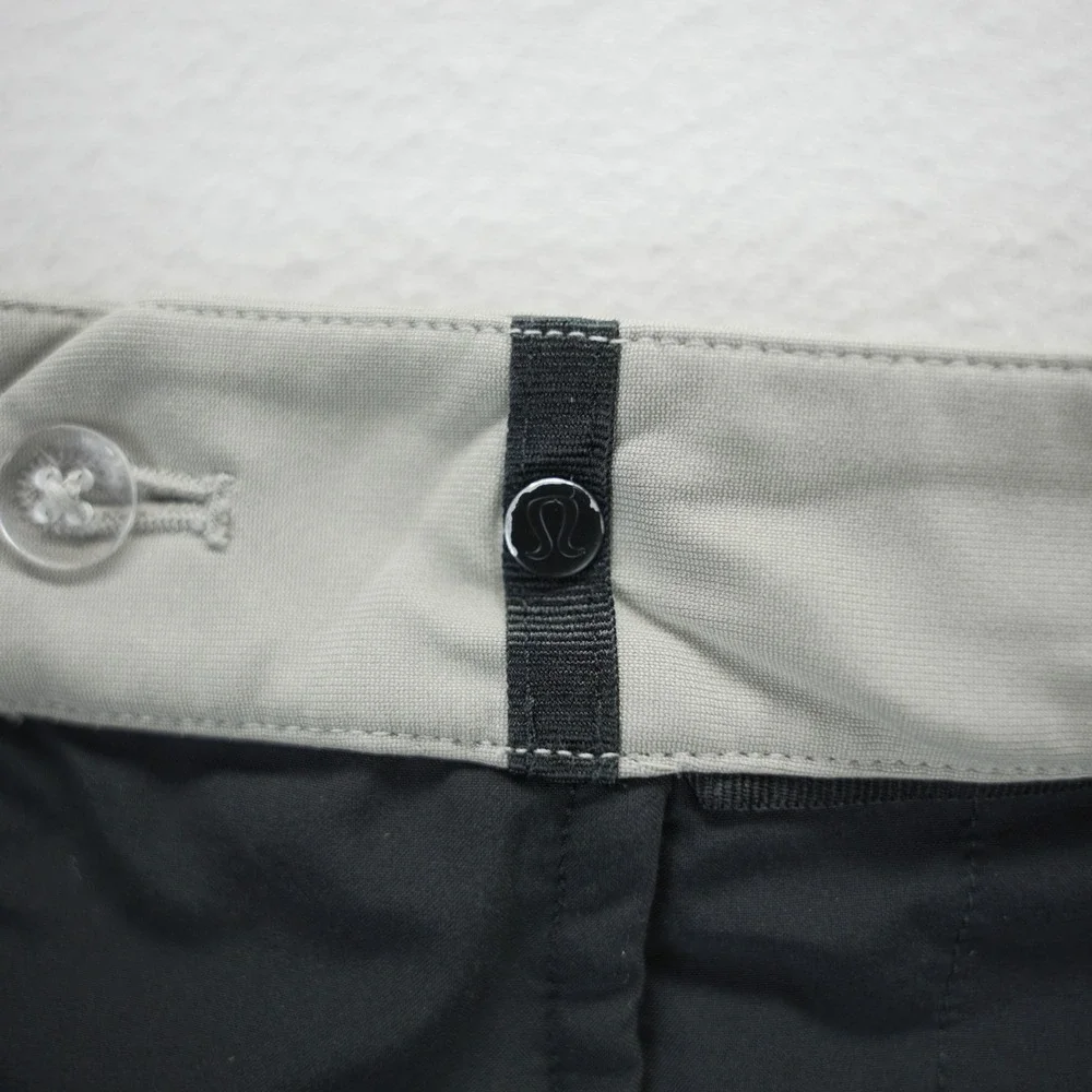 Lululemon Commission Short 9 Light Khaki Tan Mens Size 36 Golf Casual Chino